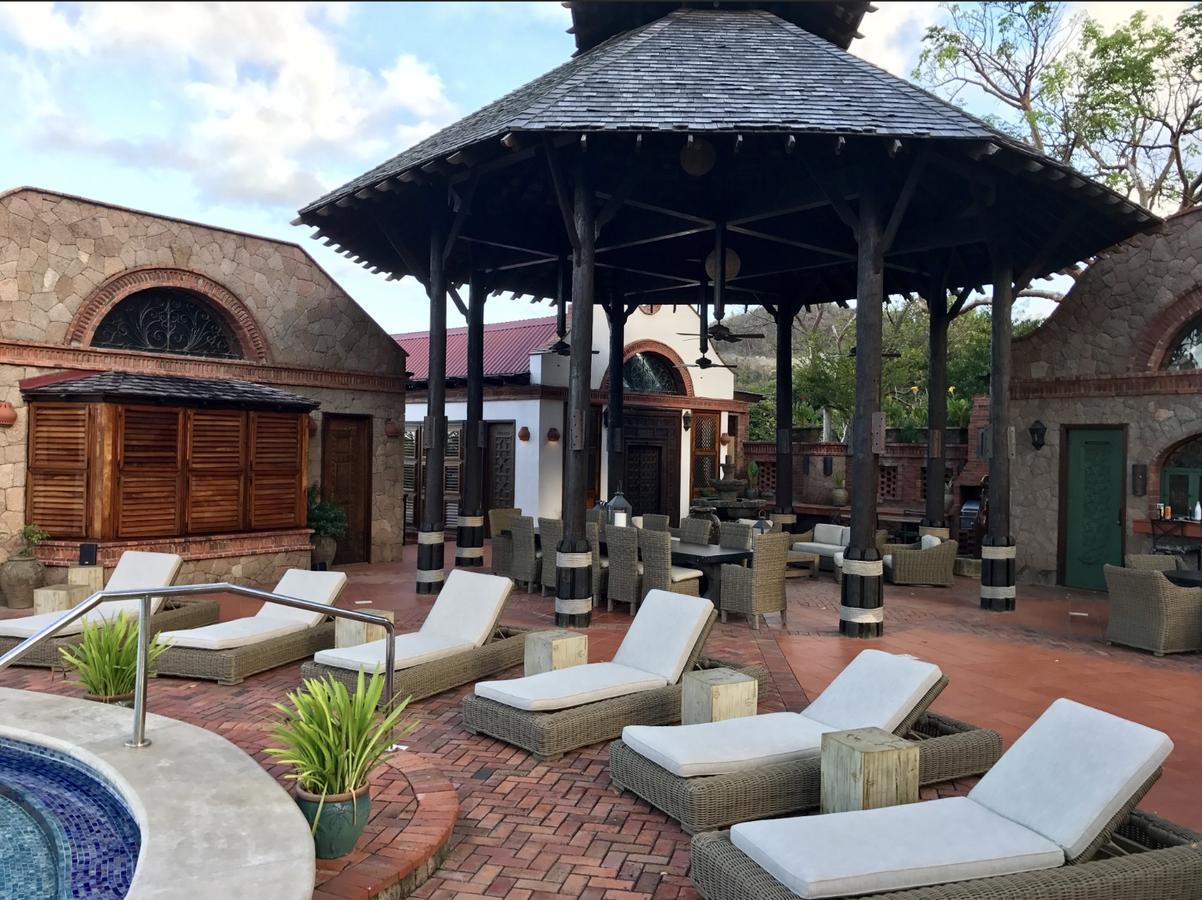 Caille Blanc Villa & Hotel (Adults Only) Mamin 外观 照片